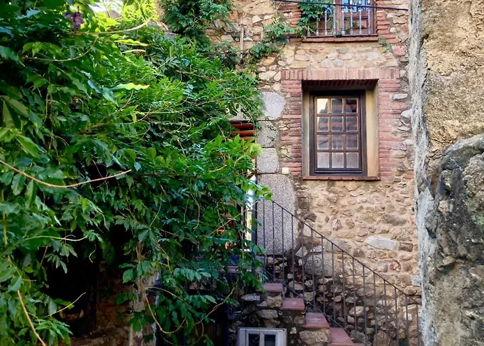 Stone House In Wine Territory